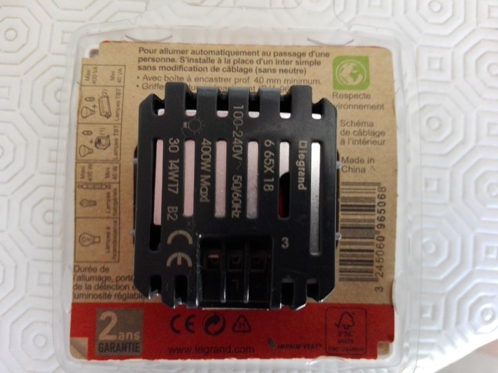 Interrupteur automatique Legrand Nilo&eacute; Bricolage