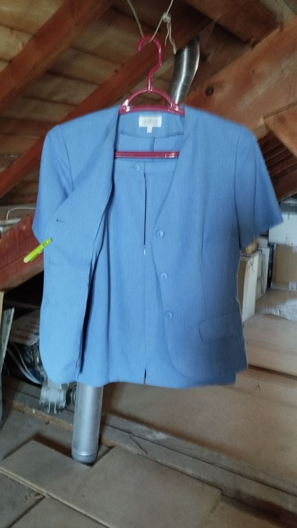 Tee shirt et ensembles Vêtements