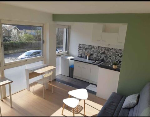   studio meubl� Appartement - 2/3 pi�ce(s) - 25 m�