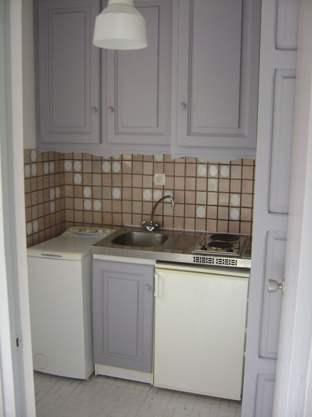 Location Appartement Fi vide quartier Alco proche tram et commerces parking Montpellier