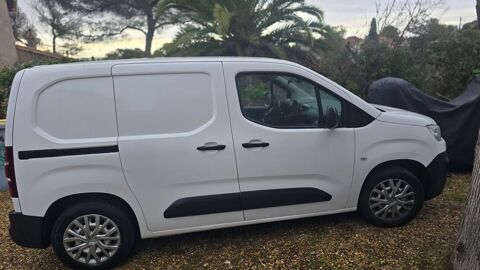 Citro&euml;n Berlingo BERLINGO VAN XL 950 BLUEHDI 130 S&S EAT8 WORKER 2019 occasion St Aygulf 83370