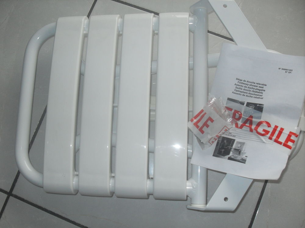 Si&egrave;ge de douche Electroménager