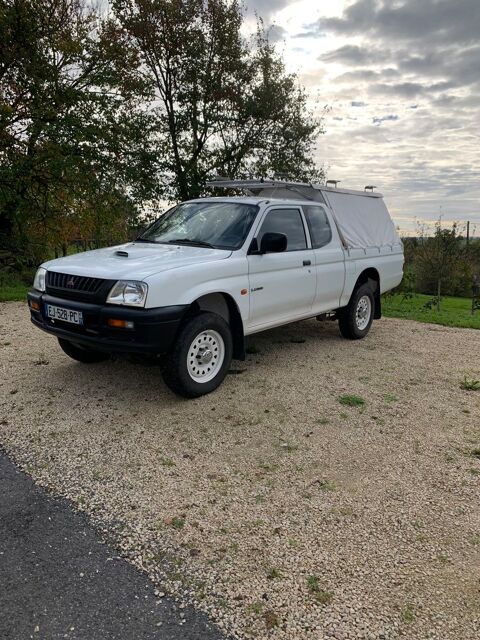 Mitsubishi L 200 Pick-up L200 2.5 TBO D - 100 CLUB CAB GL 1999 occasion Gourdon 71300