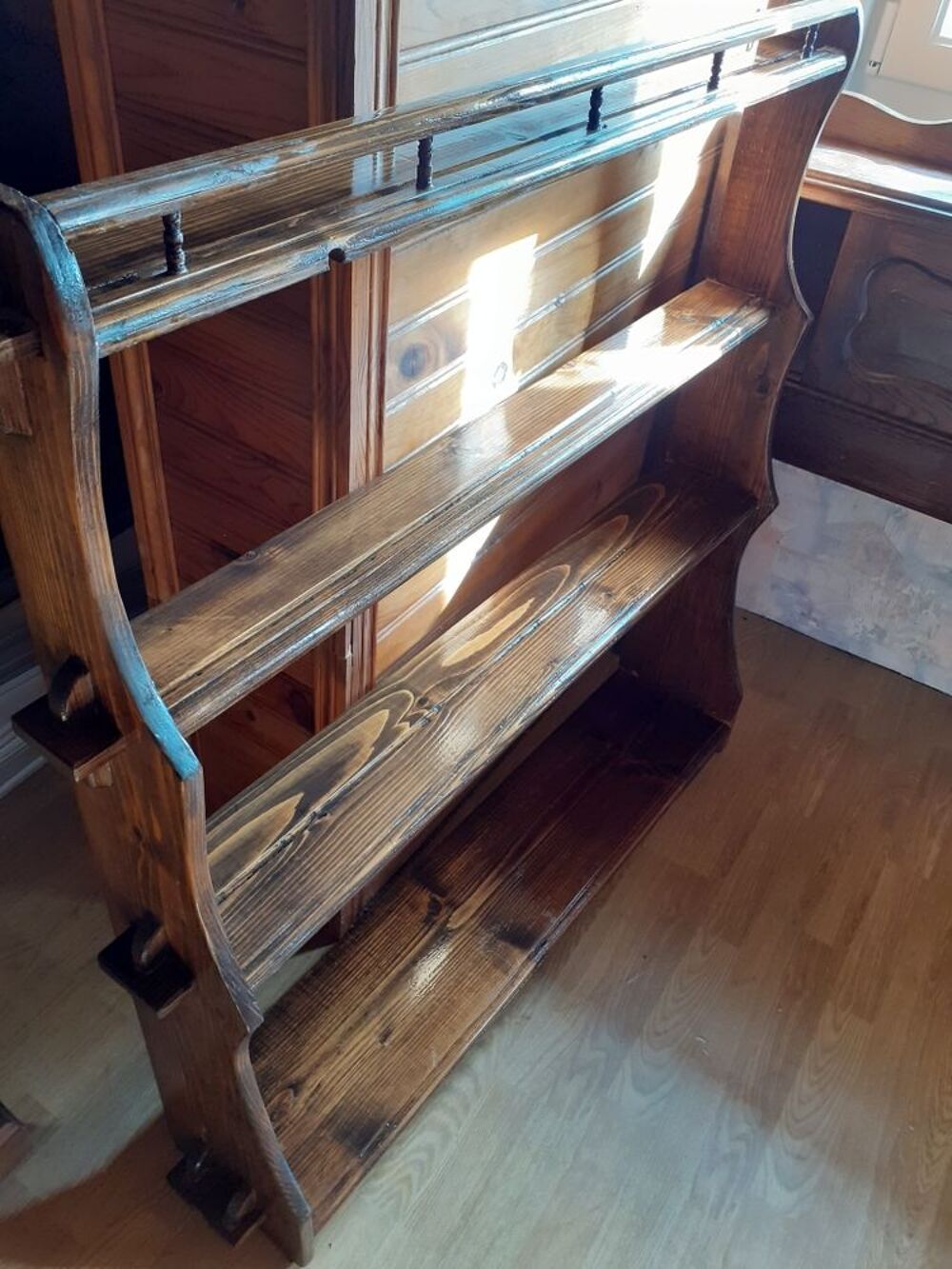 etag&egrave;re ancienne Meubles