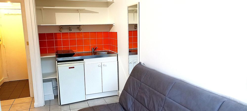 Location Appartement Studio meublé GRENOBLE, prox TRAM C pour étudiant. Grenoble