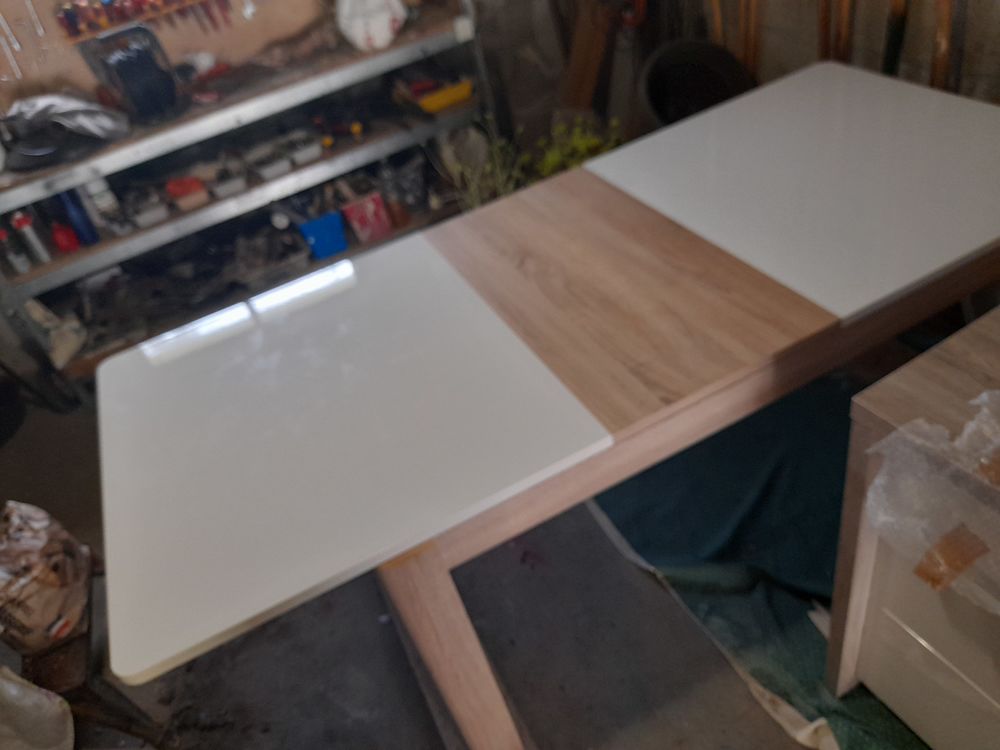 Table de salle &agrave; manger Meubles