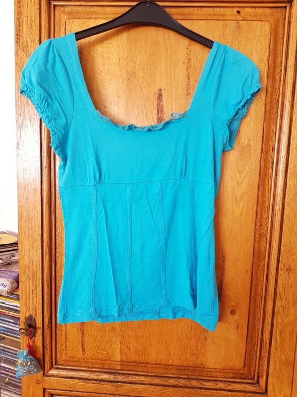 T shirt turquoise marque no escuse taille 42/44 bon etat que Vêtements
