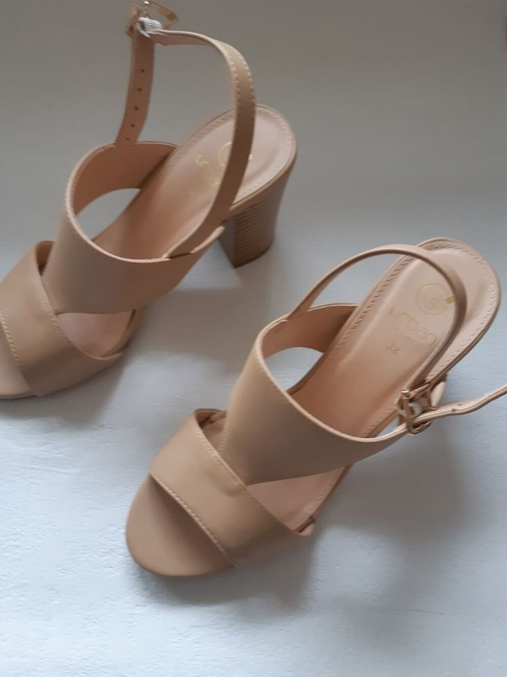 belle chaussure de soir&eacute;e pour femme Urban Chaussures