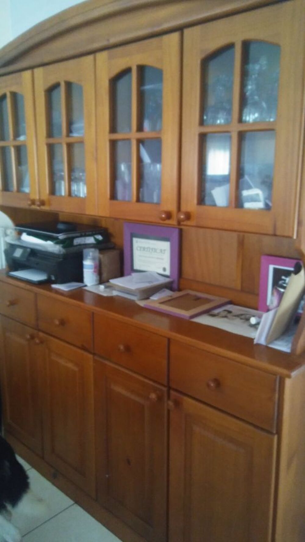 Meuble vaisselier vitrine en bois en tr&egrave;s bonne &eacute;tat Meubles