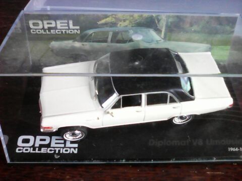 Voiture Opel Collection Diplomat V8 Limousine Modèle réduit 16 Marmande (47)