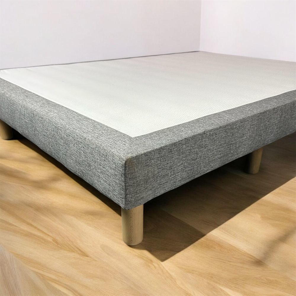 Sommier tapissier 140 x 190 avec pieds Meubles