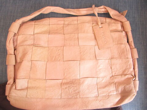 Fantastique sac rose � main en cuir 20 Bures-sur-Yvette (91)