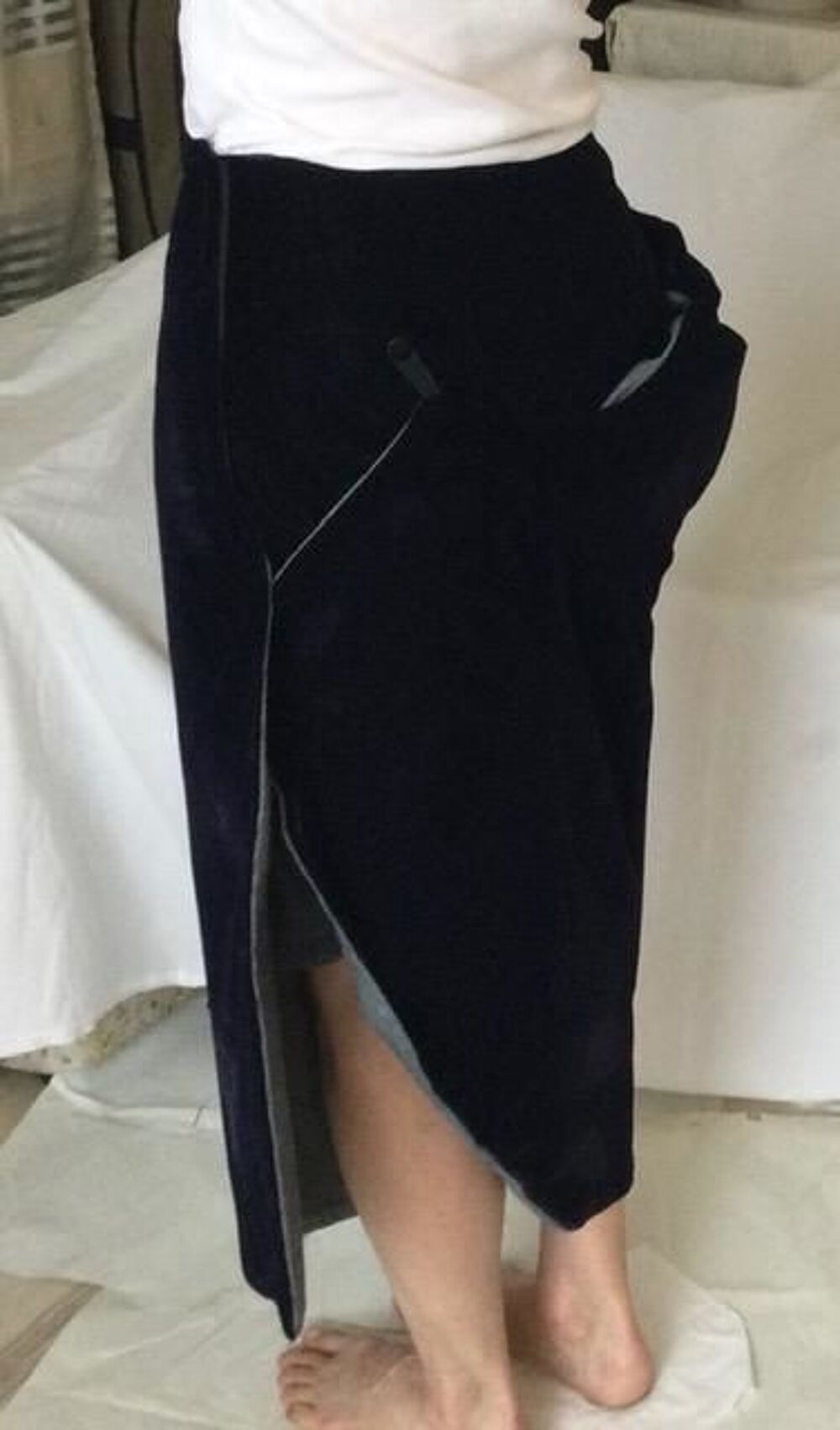 Tenue velours bleu 3 pi&egrave;ces &eacute;quitation amazone Taille 38-40 Sports