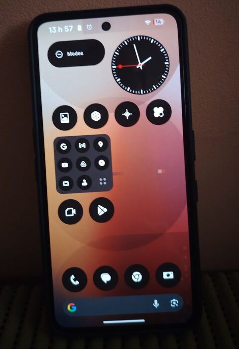 Nothing Phone 3a
250 Sabres (40)