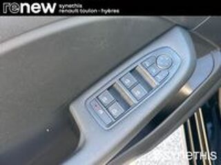 Clio V Clio E-Tech full hybrid 145 Evolution 2023 occasion 83160 La Valette-du-Var