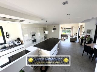  Maison  vendre 6 pices 145 m