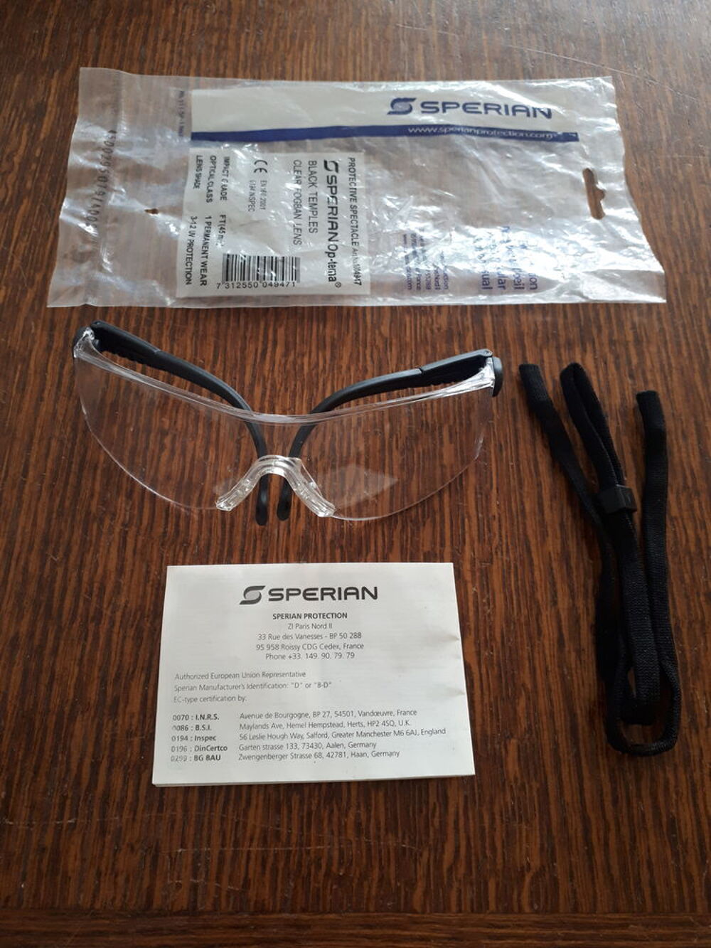 Lunettes de protection neuves
Bricolage