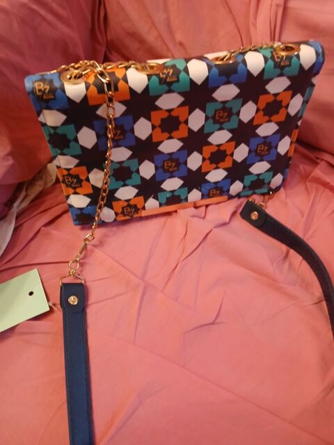 Sac a main multicolore Oyonnax (01)