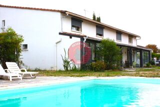  Maison � vendre 7 pi�ces 250 m�