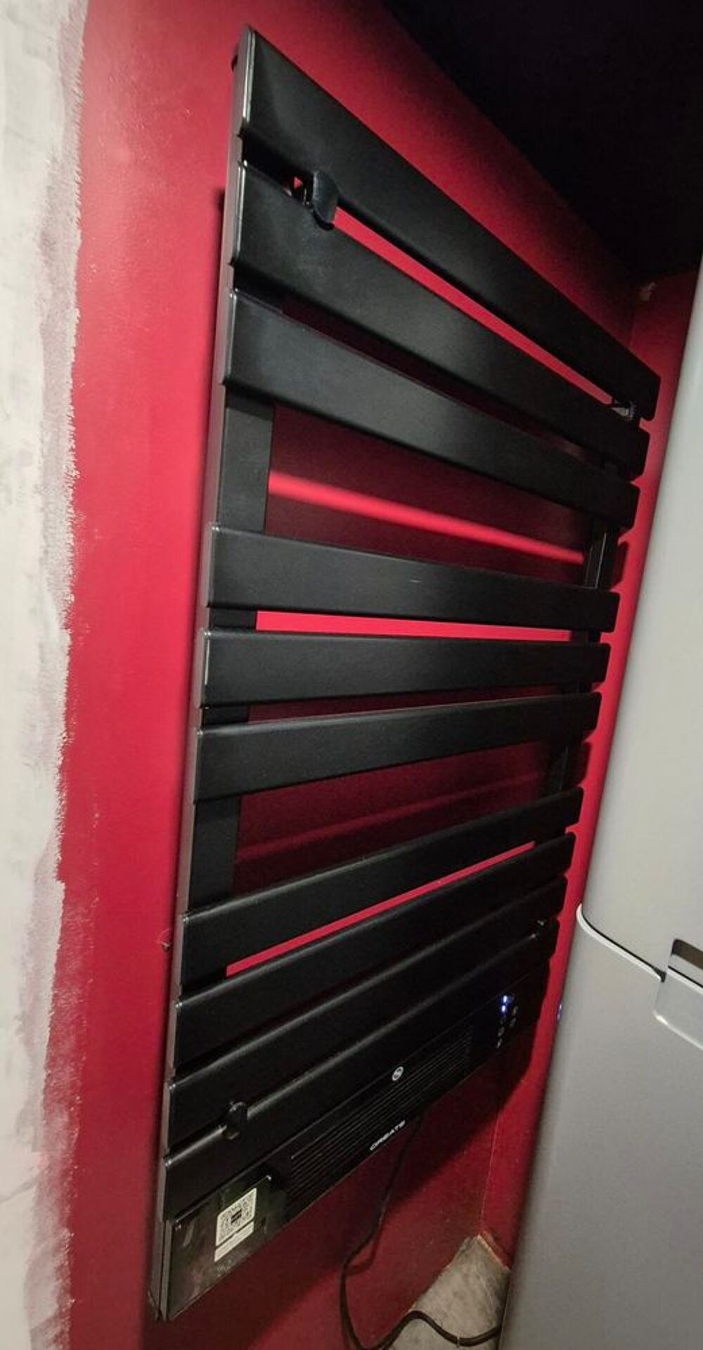 S&egrave;che serviette soufflant connect&eacute; Electroménager