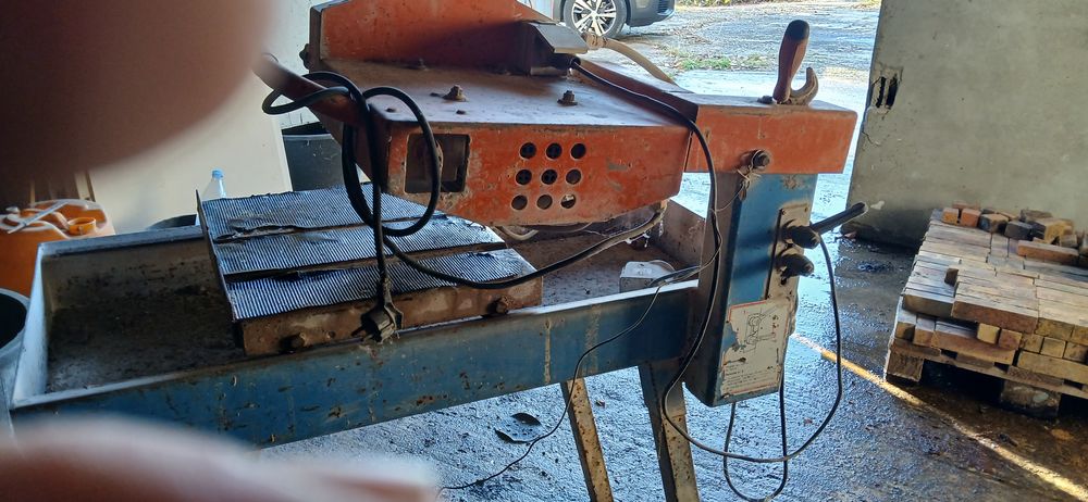 Coupe carrelage avec arrosage et disques diamant (plusieurs) Bricolage