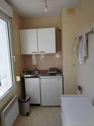  Appartement à louer 1 pièce 27 m²