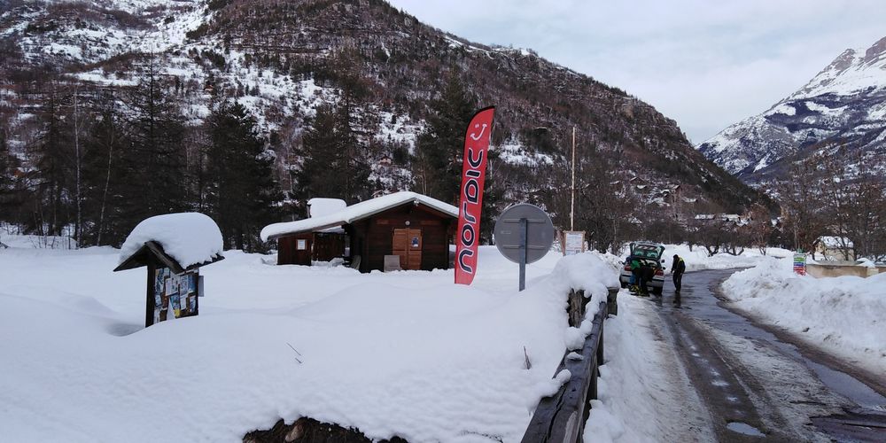   Vacances de Noël et hiver 2027 à Vallouise hautes Alpes  Provence-Alpes-Côte d'Azur, Vallouise (05290)