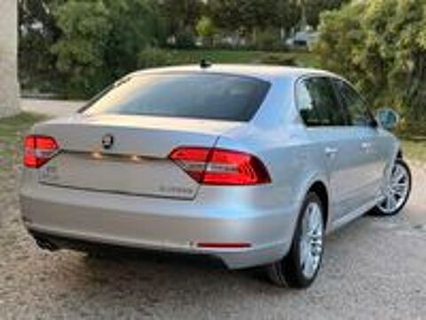 Superb 2.0 TDI 140 FAP Confort DSG 2014 occasion 77380 Combs-la-Ville