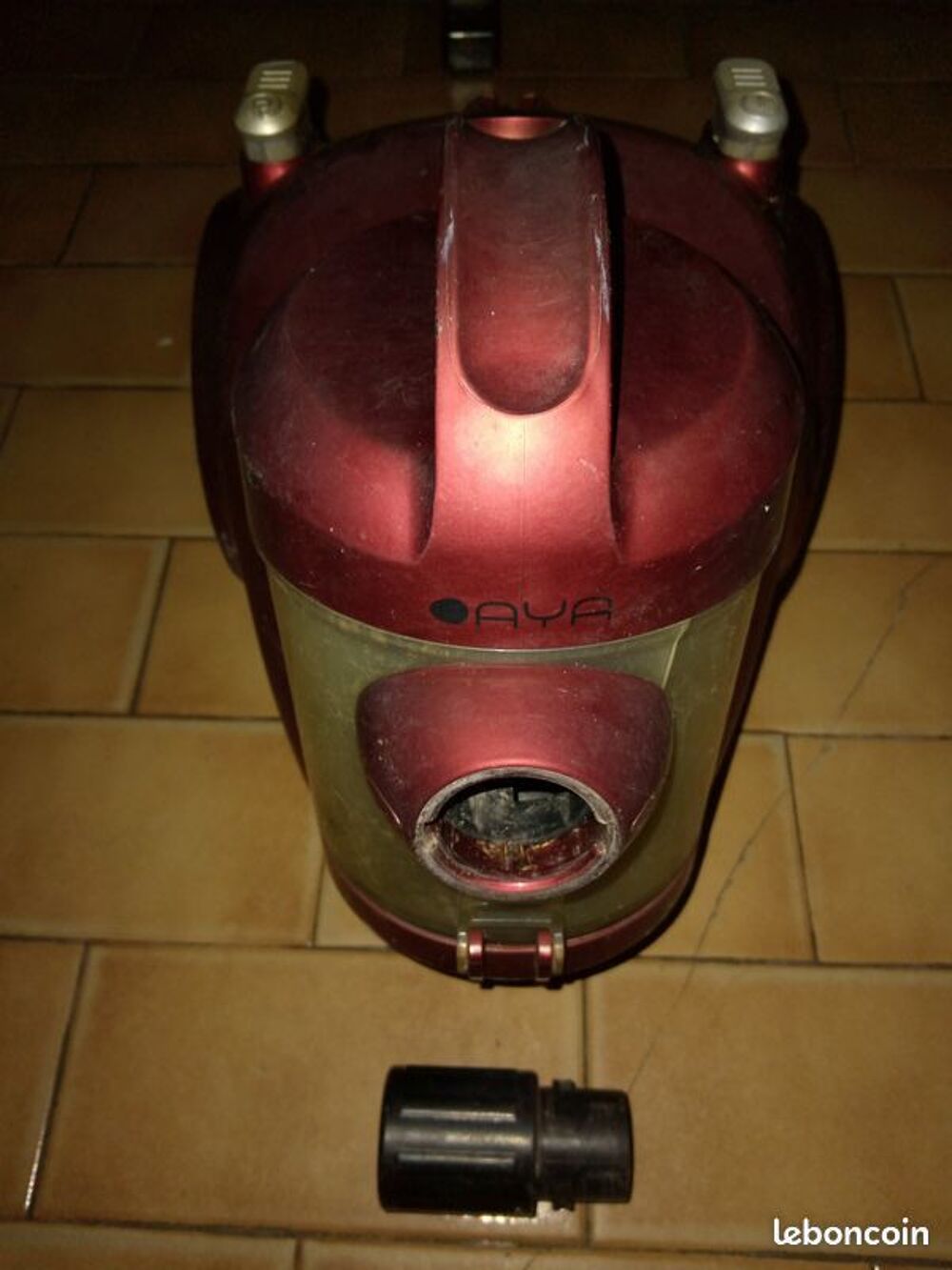 Aspirateur sans sac Aya : partie moteur uniquement Electroménager