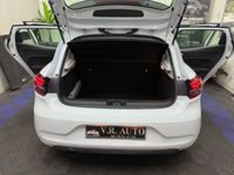 Clio V Clio TCe 100 Business 2019 occasion 69120 Vaulx-en-Velin