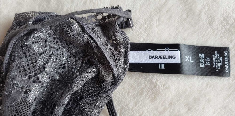 Tr&egrave;s joli tanga Darjeeling Taille XL. 42 gris Vêtements