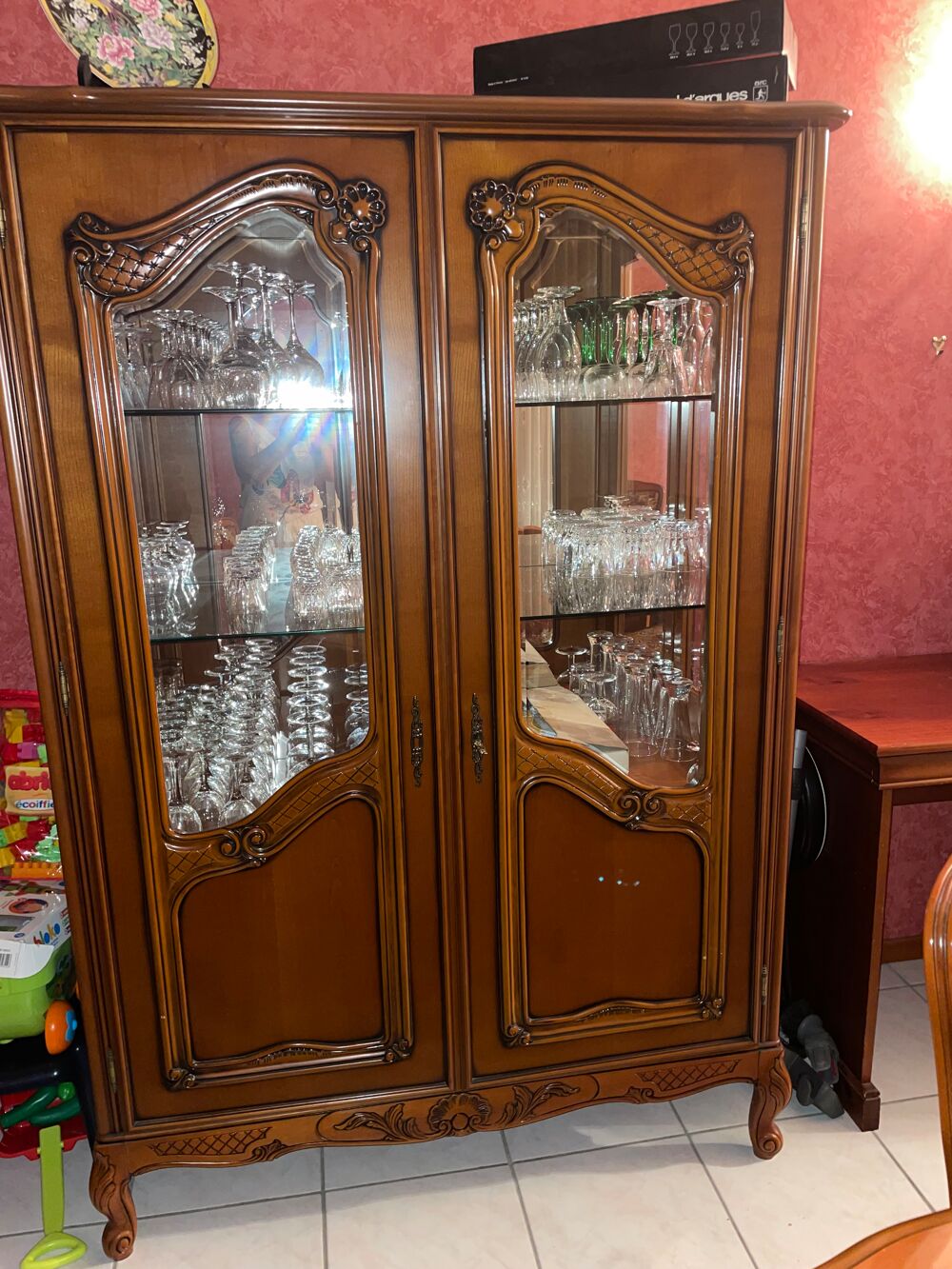 Salle &agrave; manger en merisier Meubles