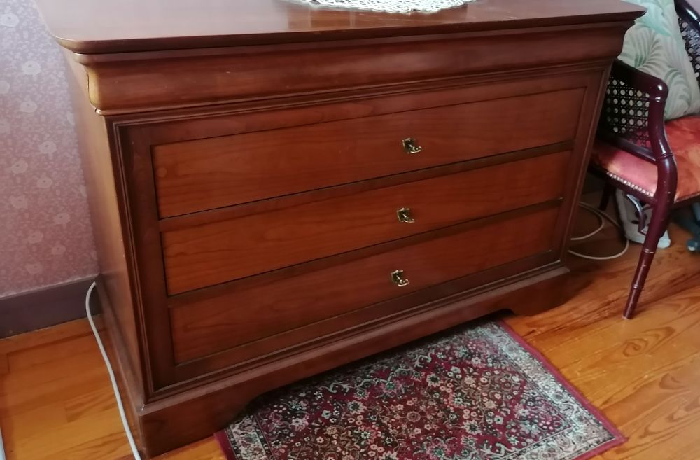 COMMODE ANCIENNE TROIS TIROIRS Meubles