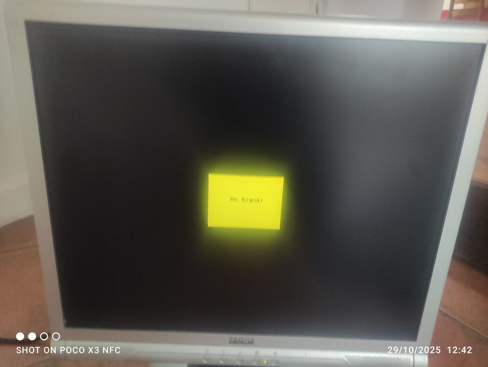 &Eacute;cran Targa Visionary LCD 19-4 ? Moniteur vid&eacute;osurveillance Matériel informatique