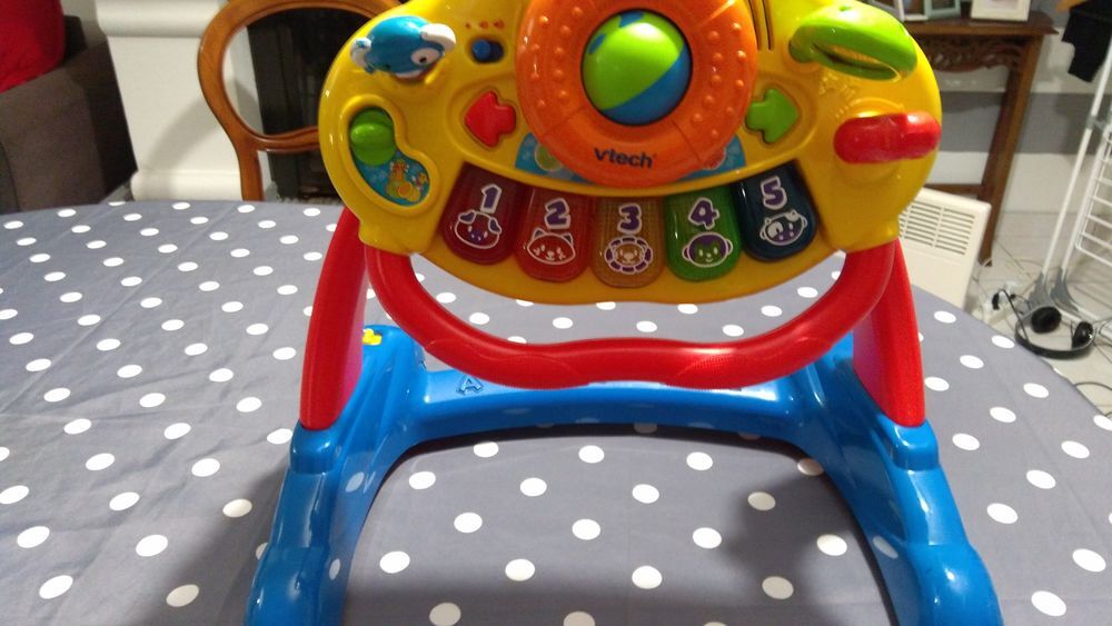 Trotteur Vtech Jeux / jouets