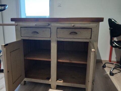 BBUFFET BAS BOIS MASSIF
250 Notre-Dame-de-Riez (85)