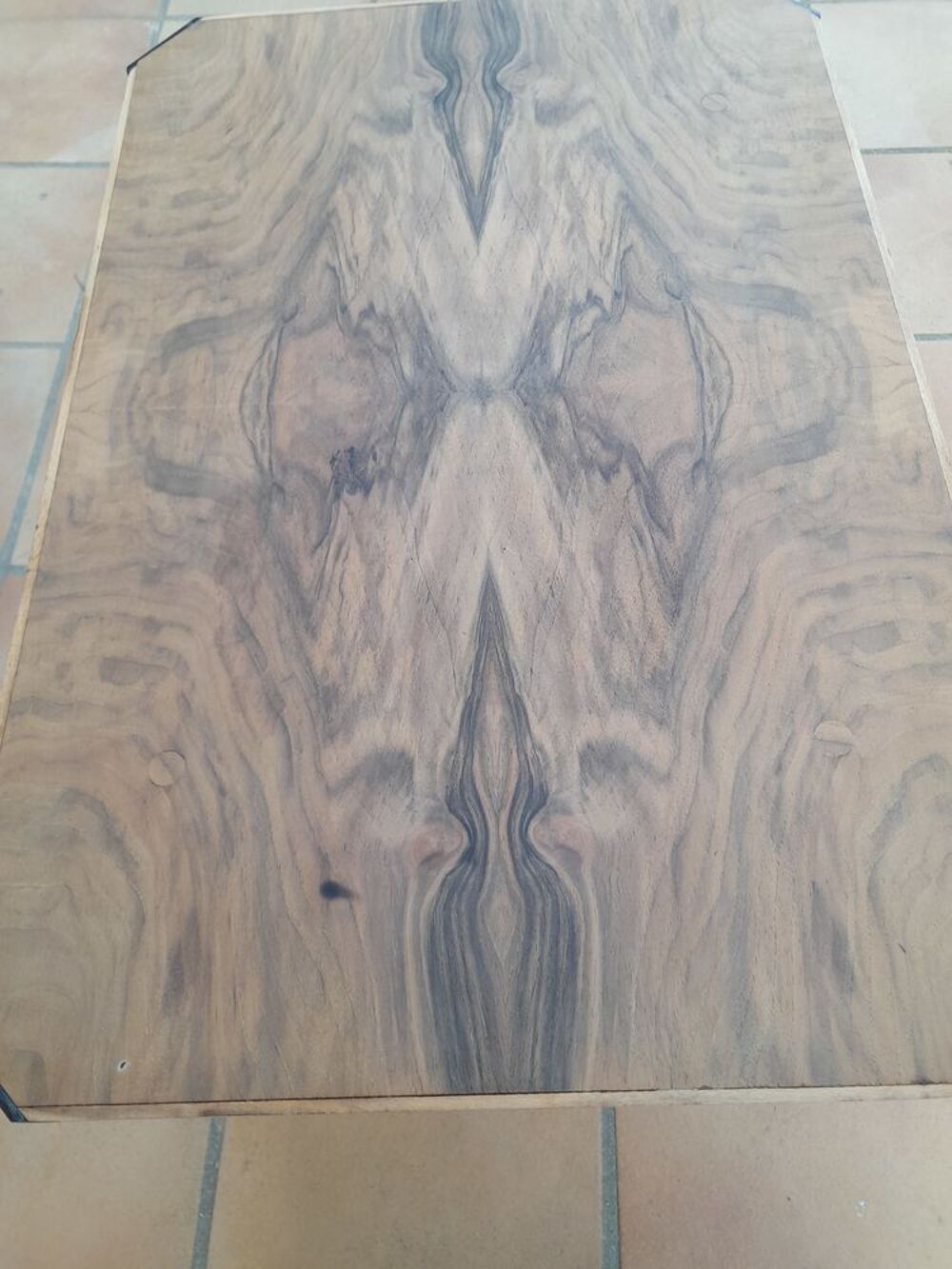 1 table basse Art d&eacute;co industriel Meubles