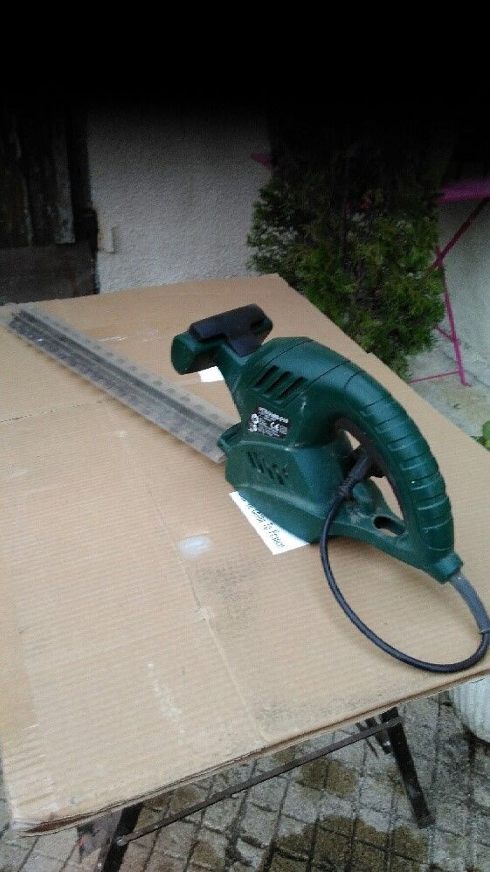 Taille haies &eacute;lectrique Bricolage