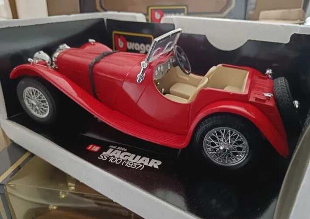 Jaguar SS100 1/18 