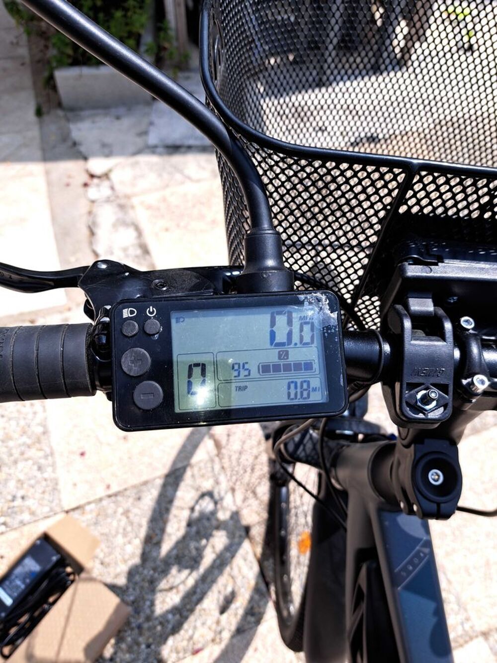 v&eacute;lo &eacute;lectrique mixte Vlos