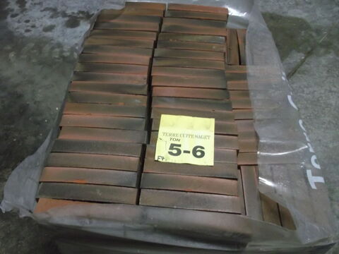 briques pleines 685 Aigny (51)