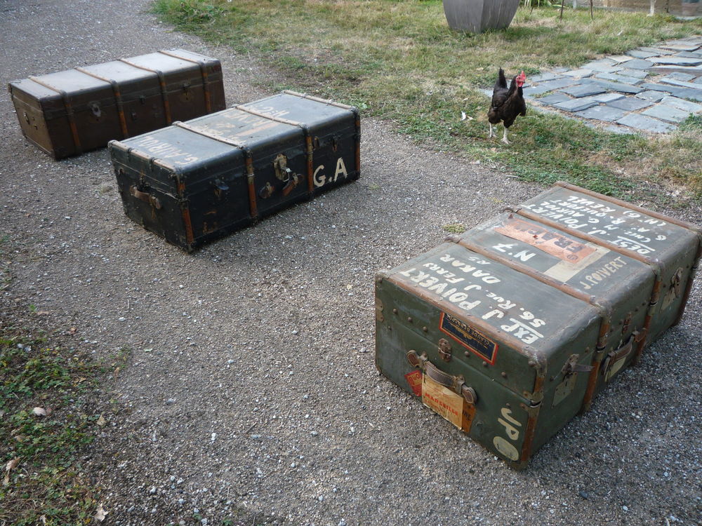 Coffre/Malle bois/munition Meubles
