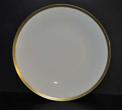 Grand plat creux liseret or lgumier porcelaine bavaria 10 Orlans (45)
