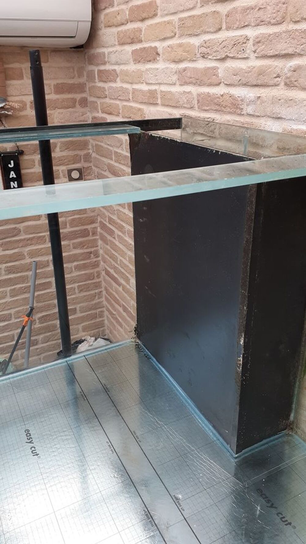 AQUARIUM 'CUVE SEULE' Décoration