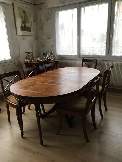 Ensemble table salle à manger extensible et 6 chaises 700 Souchez (62)