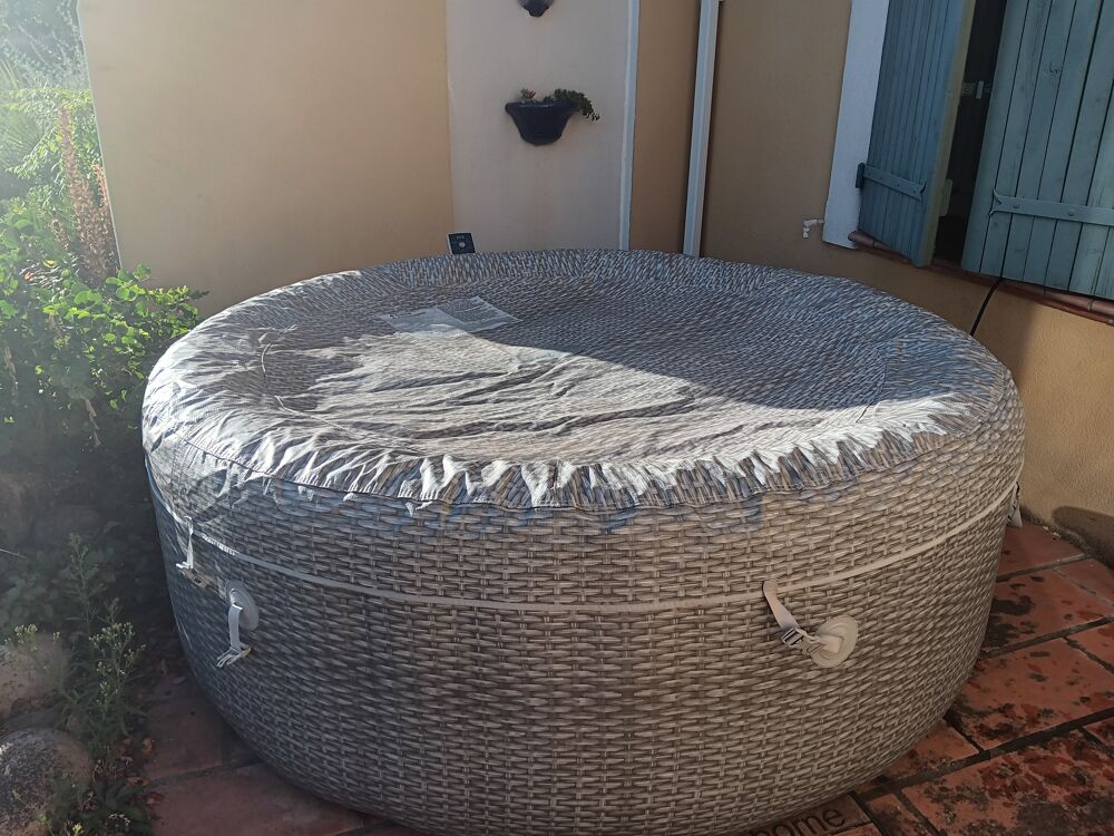 SPA LAY Z Honolulu 4/6 places Jardin