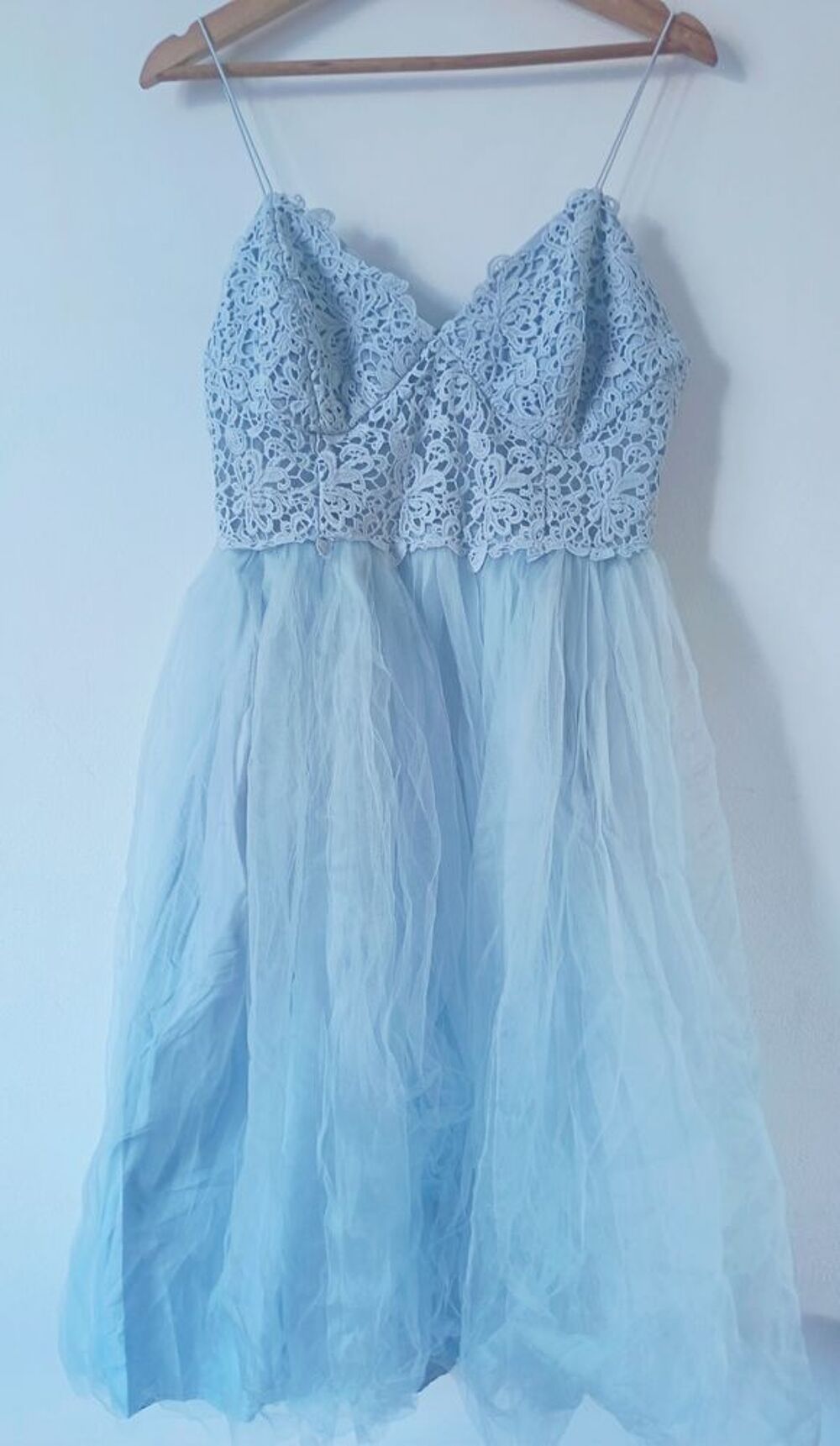 Robe d'&eacute;t&eacute; tr&egrave;s &eacute;l&eacute;gante Vêtements
