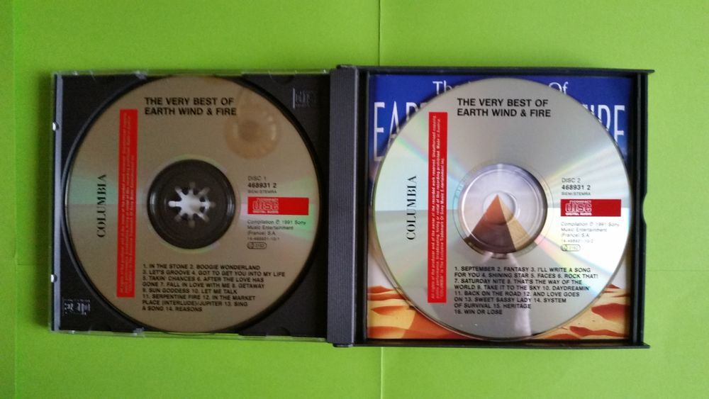 EARTH WIND CD et vinyles