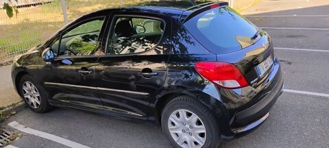 Peugeot 207 1.6 HDi 92ch FAP 98g BLUE LION