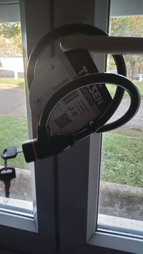 Cadenas � utiliser v�lo et cyclo 11 Commentry (03)